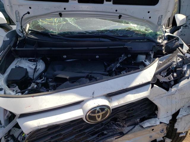 Photo 7 from auction – 2020 TOYOTA RAV4 LE with VIN JTMG1RFV2LD064055
