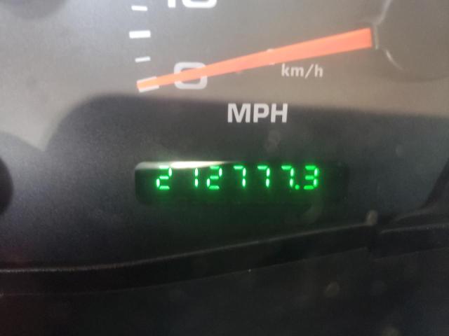 Photo 8 from auction – 2004 FORD EXCURSION with VIN 1FMNU42S84EC11936