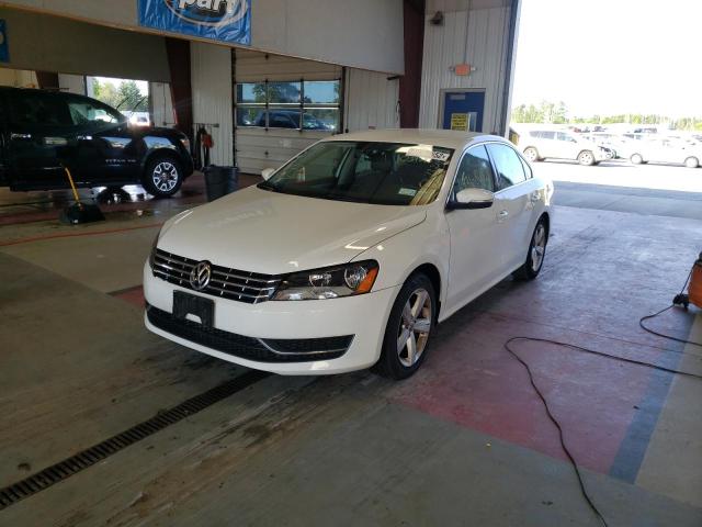 Photo 2 from auction – 2014 VOLKSWAGEN PASSAT S with VIN 1VWAT7A38EC039693