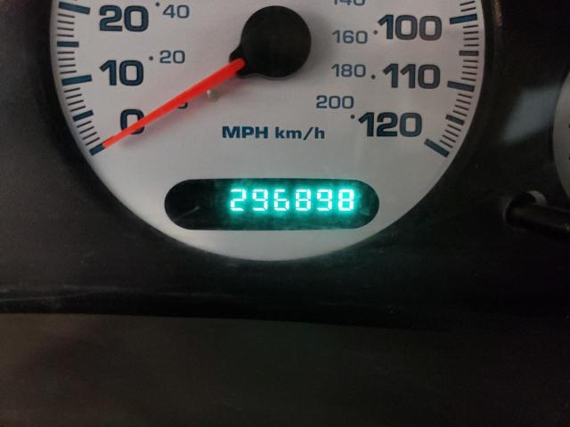 Photo 8 from auction – 2004 DODGE INTREPID E with VIN 2B3HD56G94H636038