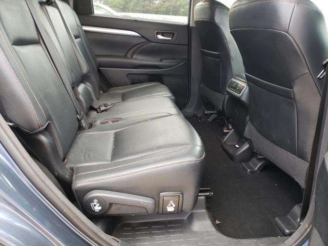 Photo 6 from auction – 2017 TOYOTA HIGHLANDER with VIN 5TDJZRFH4HS361106