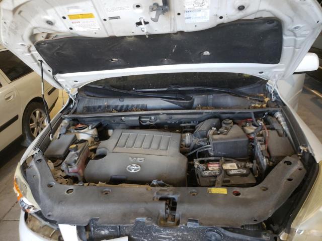 Photo 7 from auction – 2007 TOYOTA RAV4 LIMIT with VIN JTMZK31V475010492