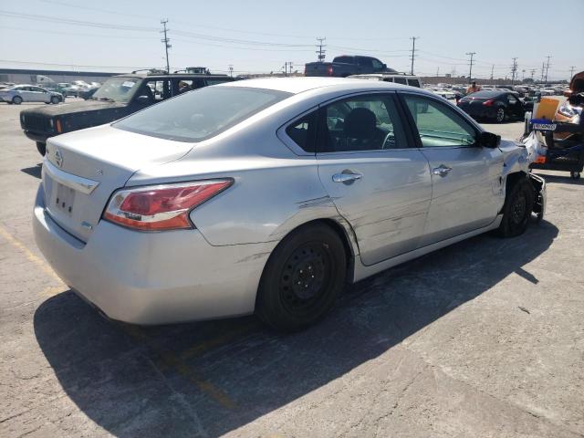 Photo 4 from auction – 2013 NISSAN ALTIMA 2.5 with VIN 1N4AL3AP0DN520478