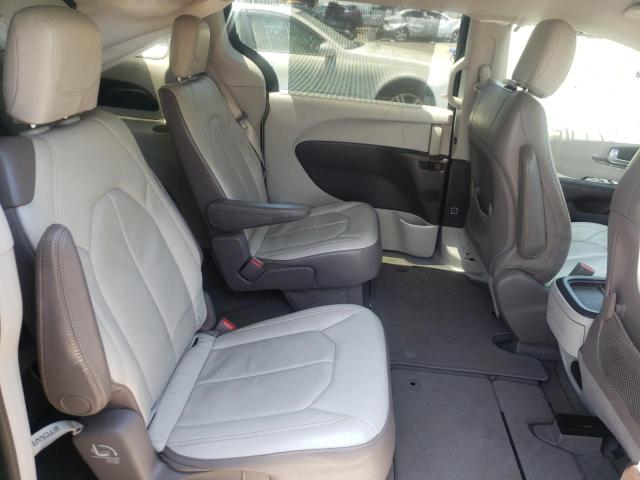 Photo 6 from auction – 2017 CHRYSLER PACIFICA T with VIN 2C4RC1BG1HR688168