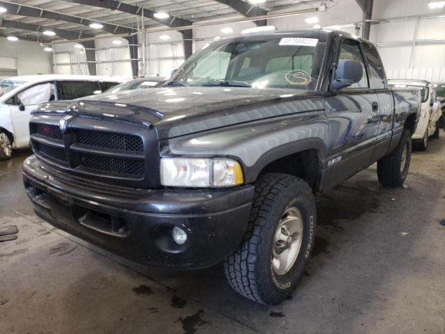 Photo 2 from auction – 1999 DODGE RAM 1500 with VIN 1B7HF13Z5XJ577743