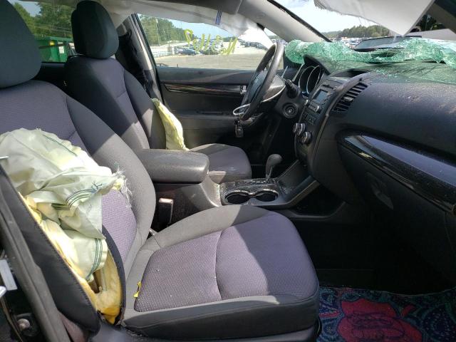 Photo 5 from auction – 2013 KIA SORENTO LX with VIN 5XYKT3A19DG346928