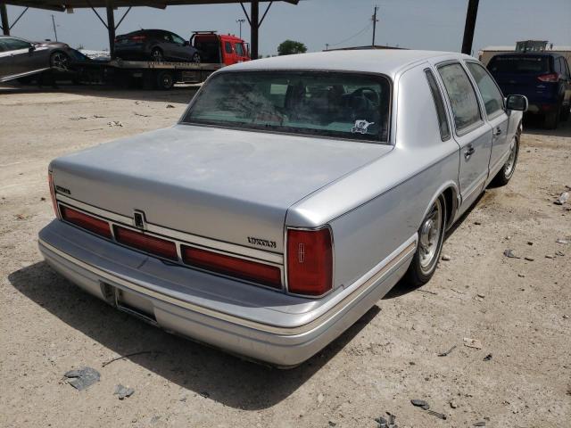 Photo 4 from auction – 1997 LINCOLN TOWN CAR E with VIN 1LNLM81W7VY733198