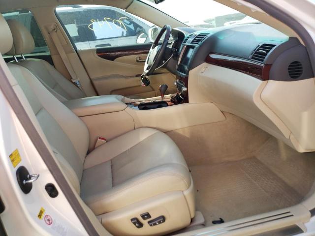 Photo 5 from auction – 2011 LEXUS LS 460 with VIN JTHCL5EF3B5009195