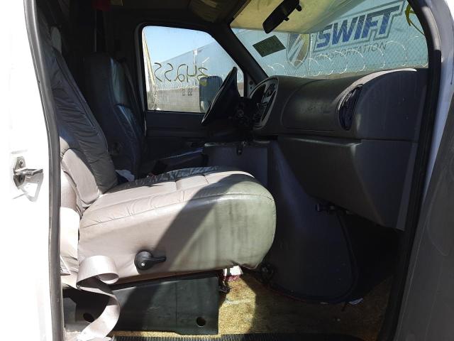 Photo 5 from auction – 2002 FORD E450 with VIN 1FDXE45S32HB74758