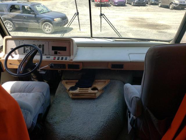 Photo 5 from auction – 1992 ROCK MOTORHOME with VIN 3FCMF53GXMJA03983