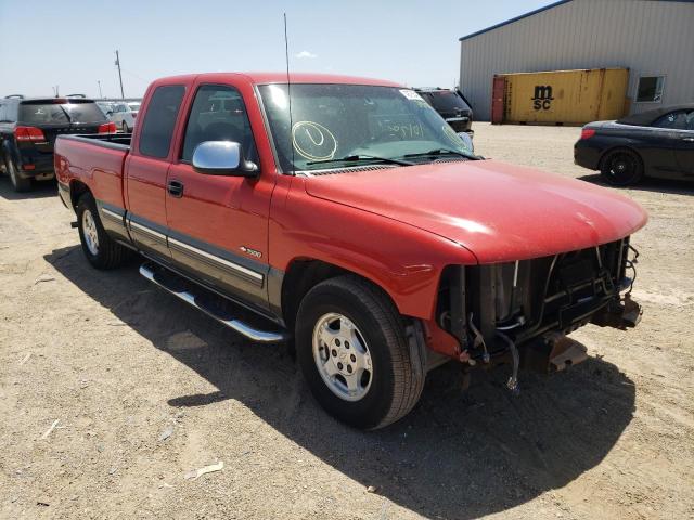 CHEVROLET SILVERADO 2000 with VIN 2GCEC19T1Y1397816 - Photo from auction