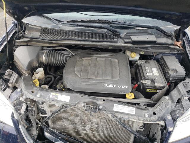 Photo 7 from auction – 2016 CHRYSLER TOWN & COU with VIN 2C4RC1BG7GR245294