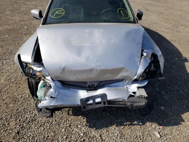 Photo 7 from auction – 2004 HONDA ACCORD LX with VIN JHMCM563X4C008643
