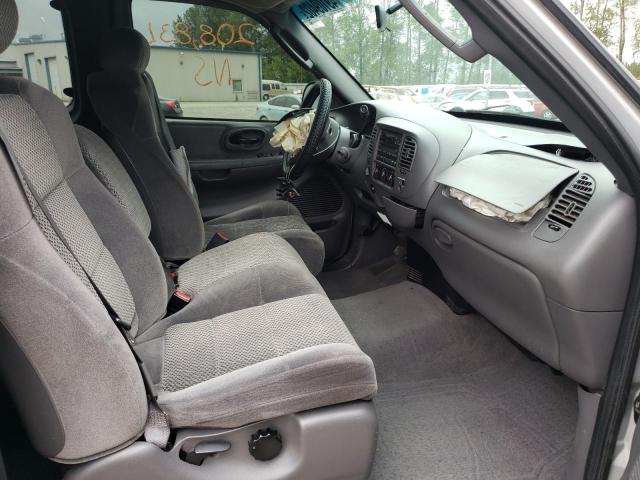 Photo 5 from auction – 2002 FORD F150 with VIN 2FTRX18L32CA68974