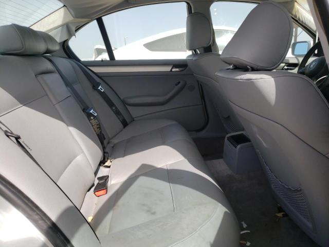 Photo 6 from auction – 2004 BMW 325 I with VIN WBAET37444NJ46026