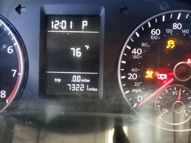 Photo 8 from auction – 2014 VOLKSWAGEN PASSAT S with VIN 1VWAT7A38EC039693