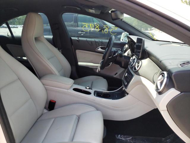 Photo 5 from auction – 2017 MERCEDES-BENZ CLA 250 with VIN WDDSJ4EB8HN421444