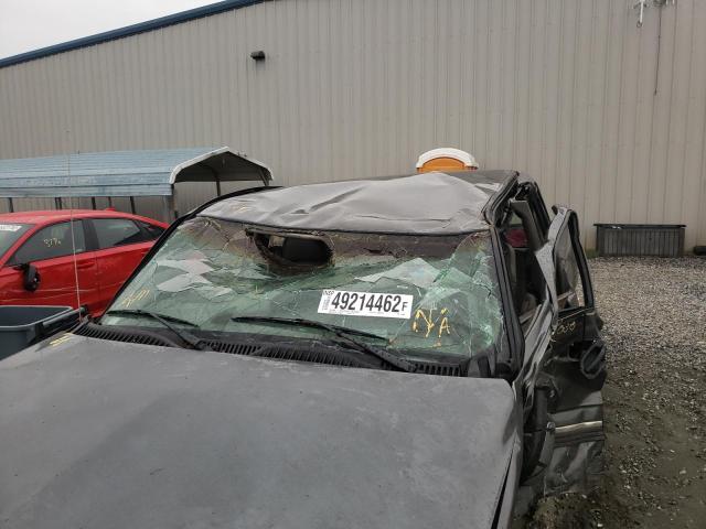 Photo 9 from auction – 2002 CHEVROLET SILVERADO with VIN 2GCEC19VX21163800