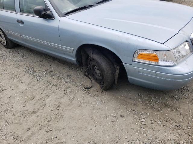 Photo 9 from auction – 2005 FORD CROWN VICT with VIN 2FAFP73W25X180305
