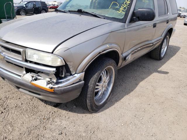 Photo 9 from auction – 2001 CHEVROLET BLAZER with VIN 1GNDT13W712226631