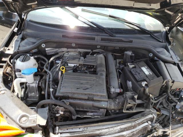 Photo 7 from auction – 2017 VOLKSWAGEN JETTA S with VIN 3VW2B7AJXHM360384