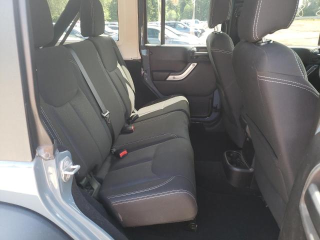 Photo 6 from auction – 2015 JEEP WRANGLER U with VIN 1C4BJWFG8FL733093