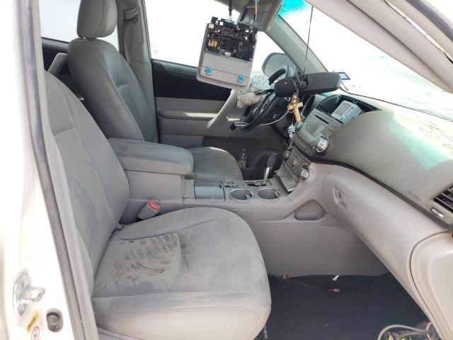 Photo 5 from auction – 2012 TOYOTA HIGHLANDER with VIN 5TDZK3EH3CS085015