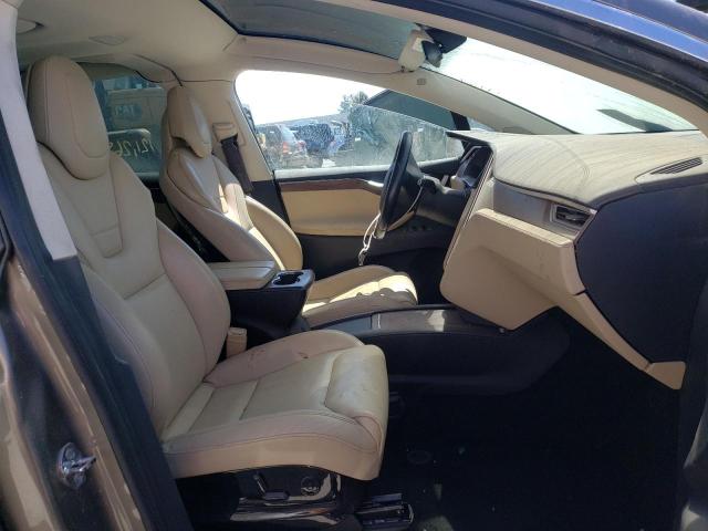 Photo 5 from auction – 2016 TESLA MODEL X with VIN 5YJXCAE2XGF002906