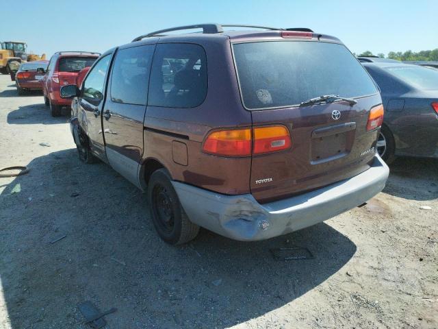 Photo 3 from auction – 1998 TOYOTA SIENNA LE with VIN 4T3ZF13C7WU025709