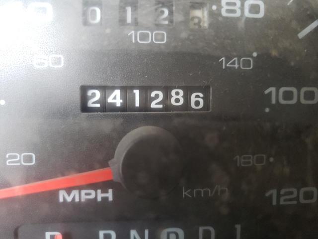 Photo 8 from auction – 2003 FORD TAURUS with VIN 1FAFP53U33A124835