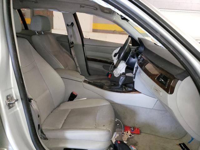 Photo 5 from auction – 2010 BMW 328 I with VIN WBAPH7C51AA800287