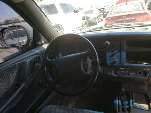 Photo 9 from auction – 1998 DODGE DAKOTA with VIN 1B7GG22X4WS679395