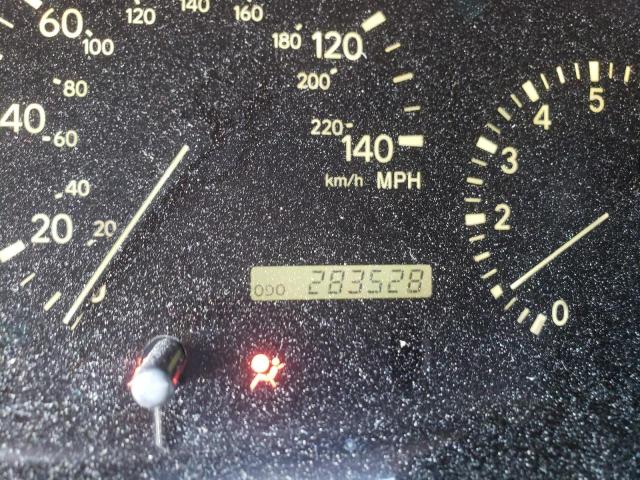 Photo 8 from auction – 2000 LEXUS RX 300 with VIN JT6GF10U9Y0047083