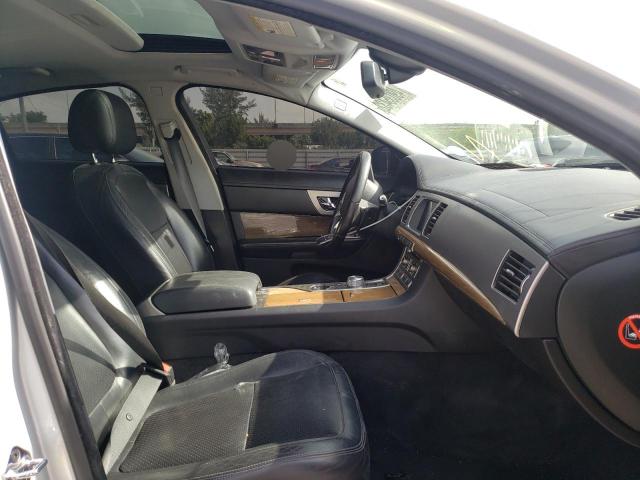 Photo 5 from auction – 2009 JAGUAR XF SUPERCH with VIN SAJWA07C991R42855