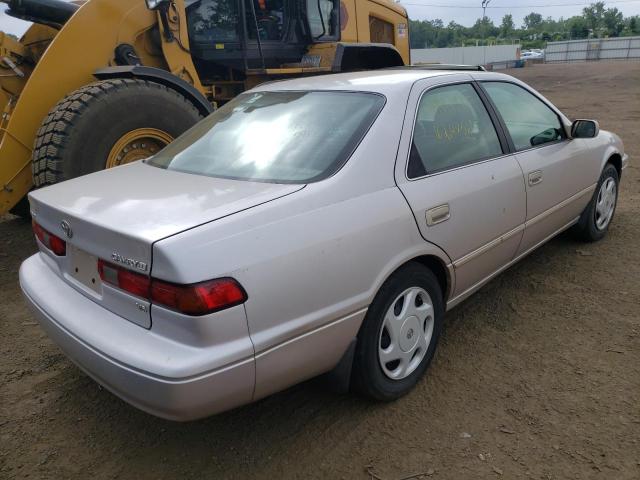 Photo 4 from auction – 1998 TOYOTA CAMRY CE with VIN 4T1BF22K3WU043262