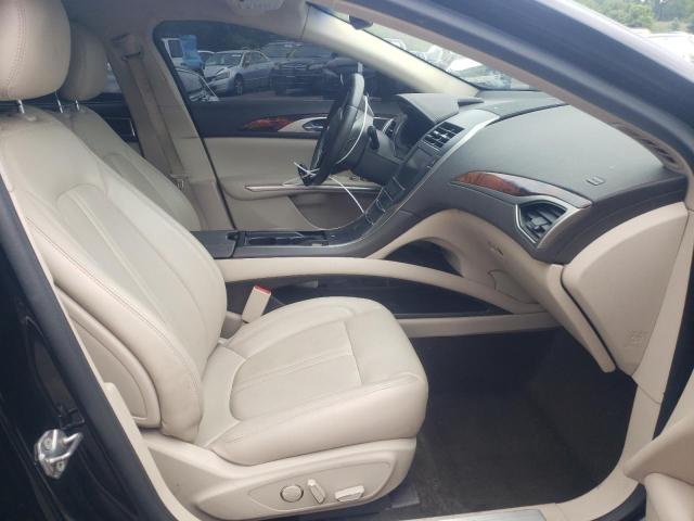 Photo 5 from auction – 2016 LINCOLN MKZ with VIN 3LN6L2J96GR620299