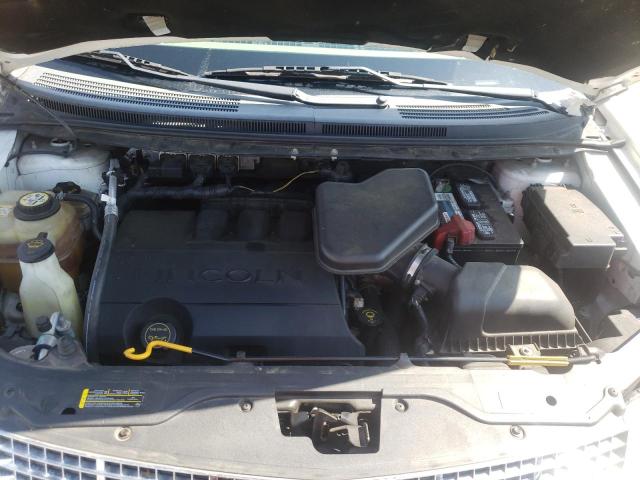 Photo 7 from auction – 2007 LINCOLN MKX with VIN 2LMDU88C47BJ24350