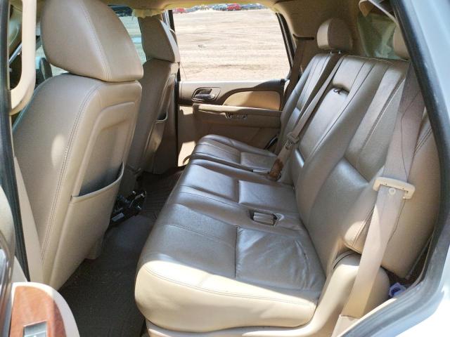 Photo 6 from auction – 2007 GMC YUKON with VIN 1GKFC13057R310223
