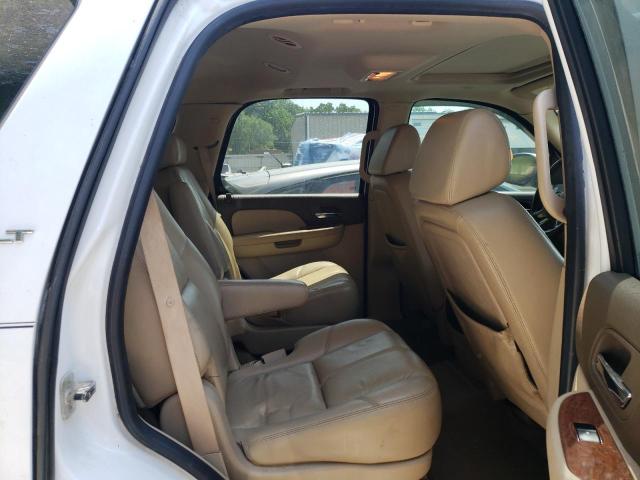 Photo 6 from auction – 2007 GMC YUKON with VIN 1GKFK13027J315946