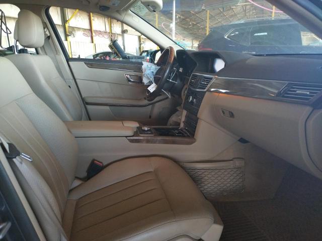 Photo 5 from auction – 2010 MERCEDES-BENZ E 550 with VIN WDDHF7CB4AA164070