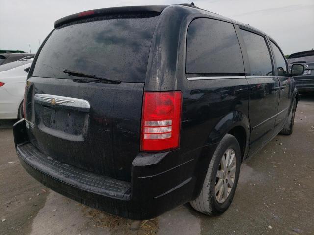 Photo 4 from auction – 2008 CHRYSLER TOWN & COU with VIN 2A8HR54P78R805761