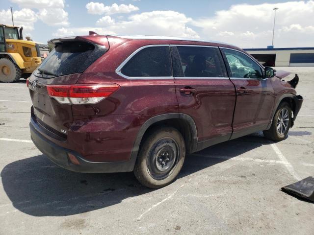 Photo 4 from auction – 2019 TOYOTA HIGHLANDER with VIN 5TDKZRFH8KS308193