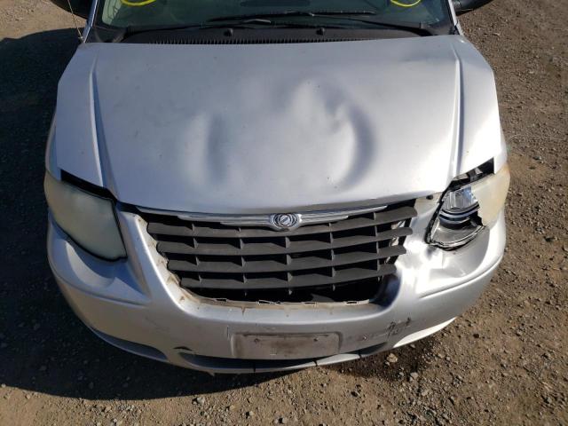 Photo 7 from auction – 2007 CHRYSLER TOWN & COU with VIN 2A4GP54L17R360982