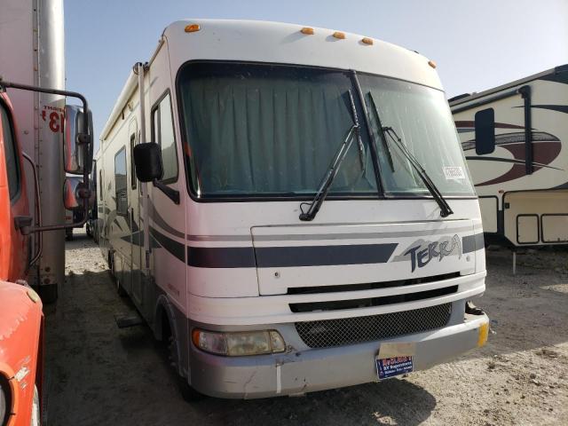 FORD F550 SUPER 2003 with VIN 1FCLF53S230A01077 - Photo from auction