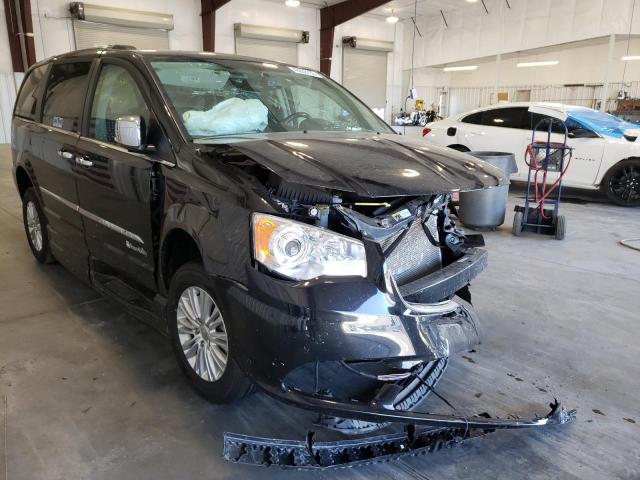 CHRYSLER TOWN & COU 2013 with VIN 2C4RC1GGXDR776848 - Photo from auction