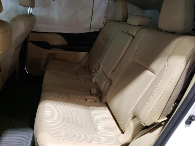 Photo 6 from auction – 2015 TOYOTA HIGHLANDER with VIN 5TDBKRFH1FS099714