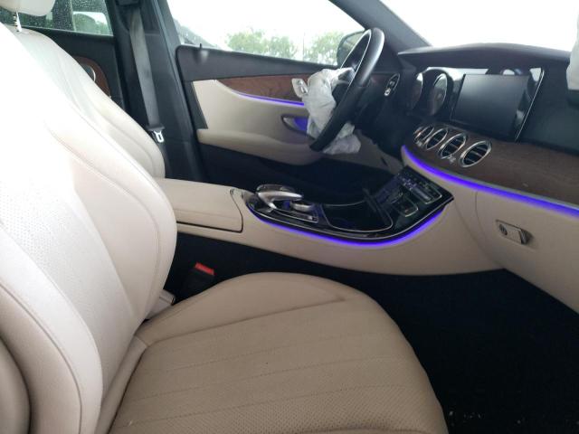 Photo 5 from auction – 2017 MERCEDES-BENZ E 300 with VIN WDDZF4JB6HA042648