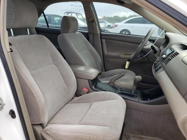 Photo 5 from auction – 2004 TOYOTA CAMRY LE with VIN 4T1BE32K04U267207