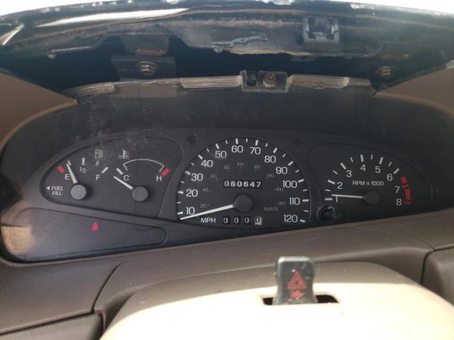 Photo 8 from auction – 2000 FORD ESCORT with VIN 3FAKP1130YR175630