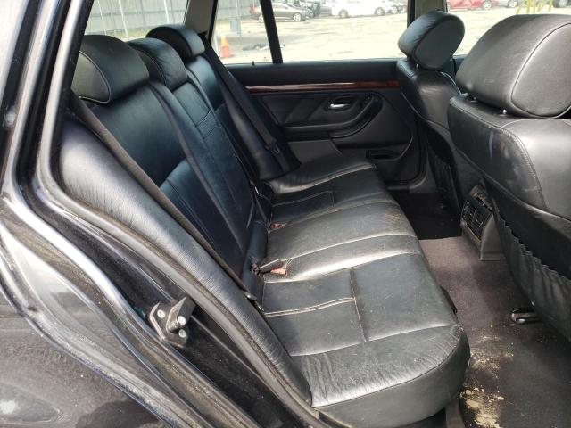 Photo 6 from auction – 2000 BMW 528 IT with VIN WBADP5344YBR95498